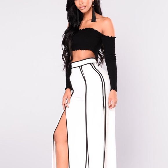 Wide slit pants - Picture 3 of 4